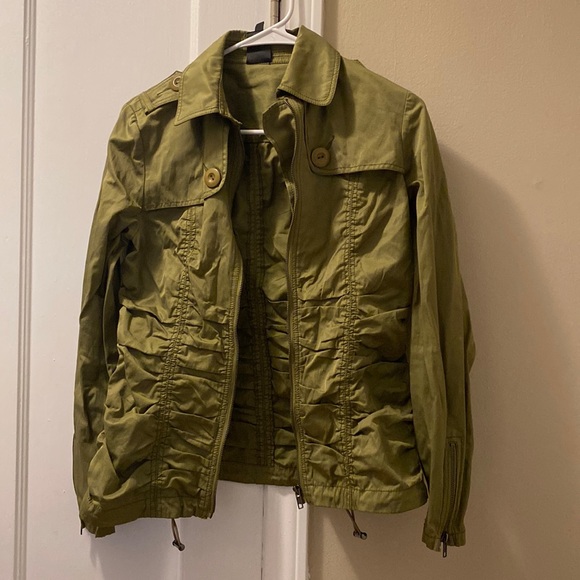 Jacket - Picture 1 of 2